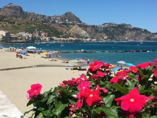 Casa Vacanze I Gabbiani Giardini Naxos Schiso Extérieur photo